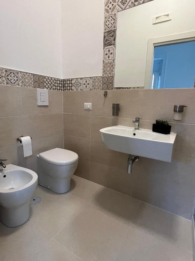 Bonadies64 B&B ซาแลร์โน ภายนอก รูปภาพ