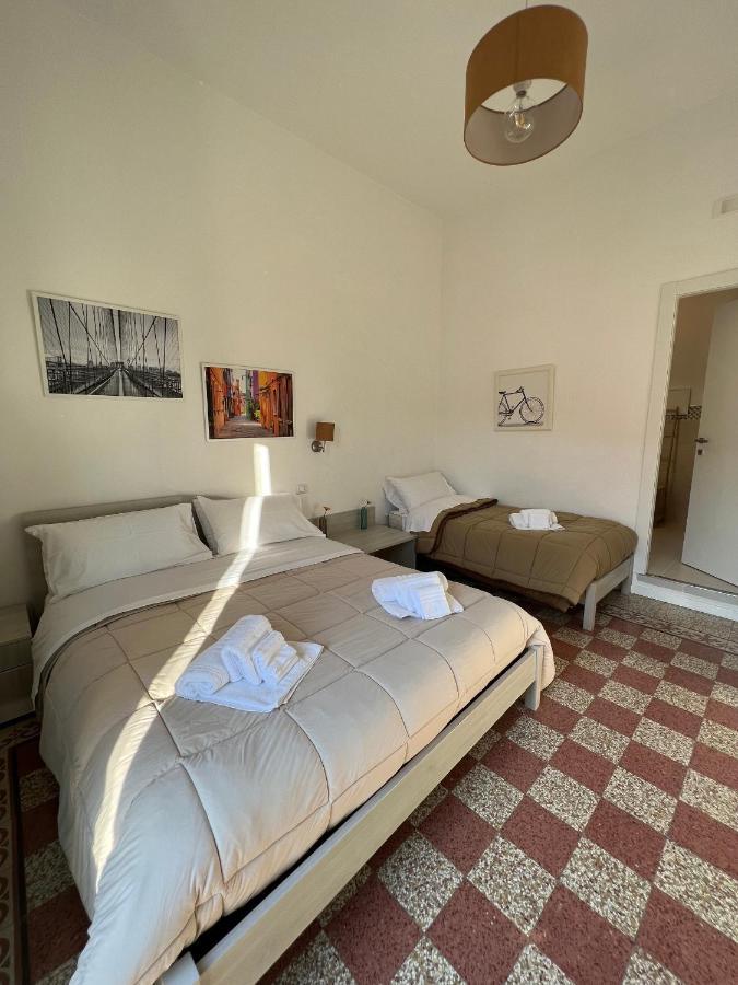 Bonadies64 B&B ซาแลร์โน ภายนอก รูปภาพ