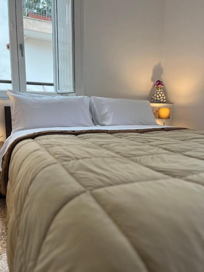 Bonadies64 B&B ซาแลร์โน ภายนอก รูปภาพ