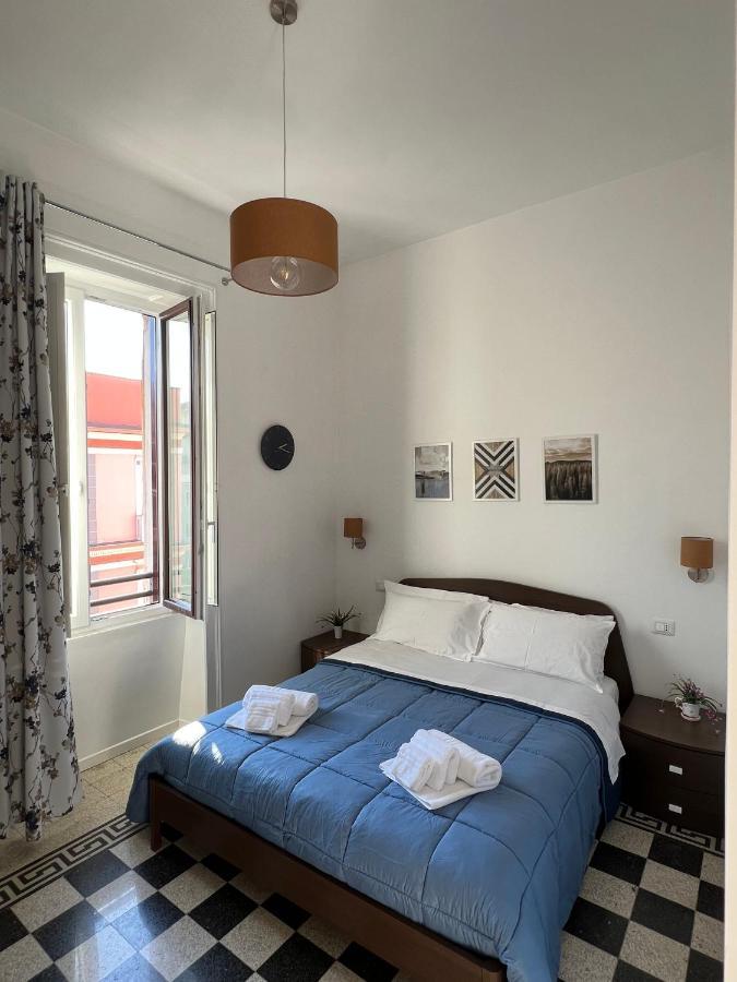 Bonadies64 B&B ซาแลร์โน ภายนอก รูปภาพ